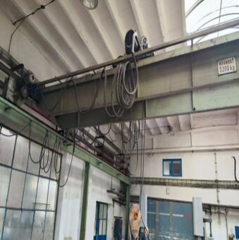 Mostový jeřáb 3200 kg z roku 1989 - 2