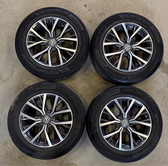 VW tiguan hliníkové disky r17 - 2