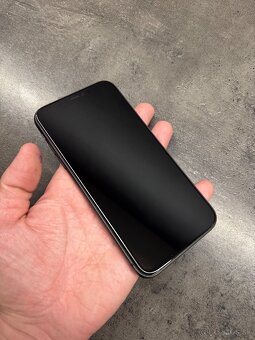 Predam Iphone 11 64gb nova bateria 100% - 2