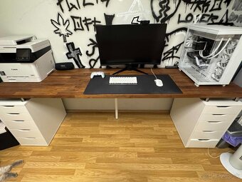 Ikea stôl (custom) - 2