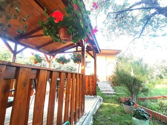 Predaj, murovaná chatka s altánkom - 2