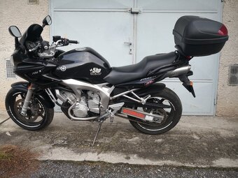 YAMAHA FAZER 600 72 KW r.v.2005 stk a ek 5/2029 - 2