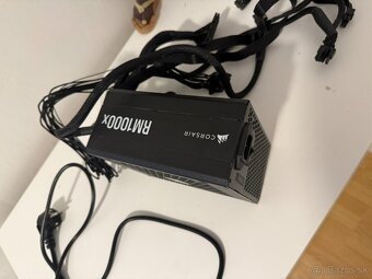Corsair RM1000x - 2
