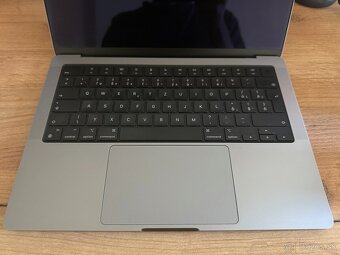 Predám MacBook Pro 14" M1 Pro, 16 GB RAM, 512 GB SSD - 2