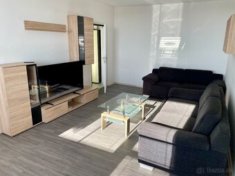 Veľký 2 izbový byt Michalovce - 2