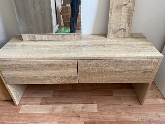 Predsieňový nábytok - 2