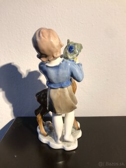 051 - Rosenthal , Germany ,dievča so srnkou - 2
