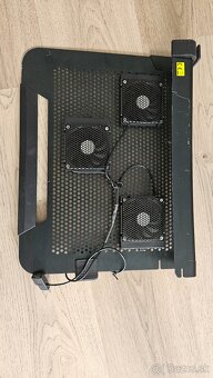 Podložka pod notebook - 2