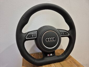 AUDI MULTIFUNKCNY PERFOROVANÝ VOLANT - 2