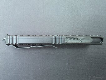 Microtech Ultratech Hellhound Tri Grip Black Hardware - 2