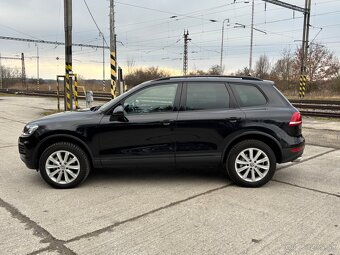 Volkswagen Touareg 3.0TDI Exclusive - 2
