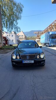 Mercedes E500 - 2