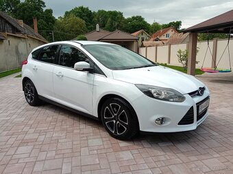 FORD FOCUS HATCHBACK 2.0 TDCi KUPENE v SR - 2