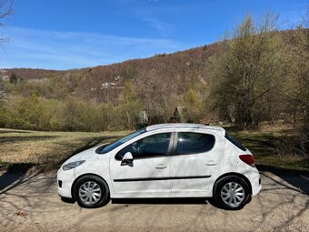 Peugeot 207 1.4 16V VTi -SK Auto, Serv. knižka, Klíma - 2