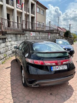 Honda Civic 1.4 - 2
