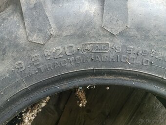 Pneu 9,5X20 - 2
