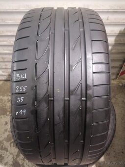 Bridgestone letné 255/35/R19 - 2