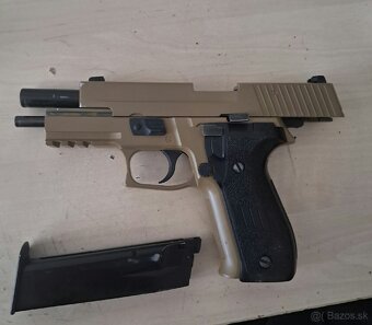 WE sig p226 airsoft - 2