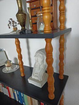 Knihovnička - 2