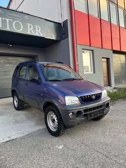 Daihatsu Terios 4x4 1.3 Benzin = 63kW, Bez korozie, = - 2