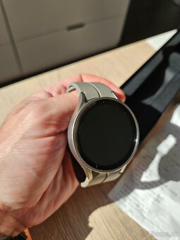 Predám hodinky Galaxy Watch Pro - 2