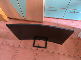 Monitor 32" prehnutý Full HD - 2