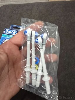oralB hlavice na ustnu sprchu. 20e za vsetky - 2
