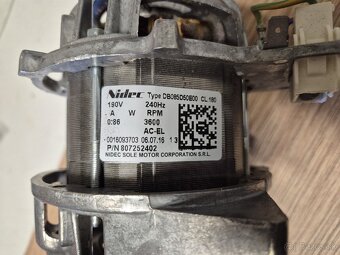 Motor na sušičku Nidec - 2