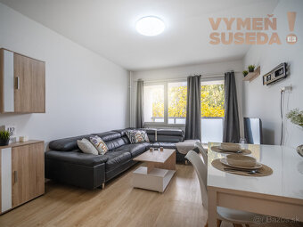 VYMEŇ SUSEDA - VÝNIMOČNÝ 2 IZB. BYT S LOGGIOU A PARKOVACÍM - 2