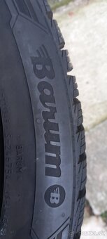 Na predaj zimne pneu 225/45 r17 - 2