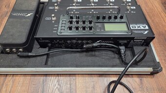 Fractal Ax8 + EV-1 Expression pedal + custom kufór - 2