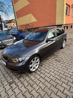 BMW rad 3 e91 Touring 325xi - 2