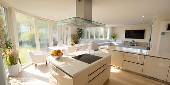 EXKLUZÍVNE Miliónová rodinná vila, prestížna lokalita - 2