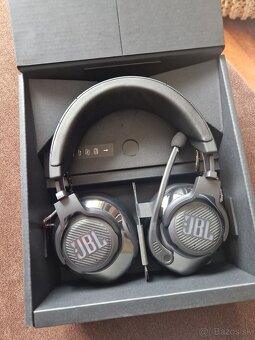 JBL QUANTUM 810 Wireless - 2