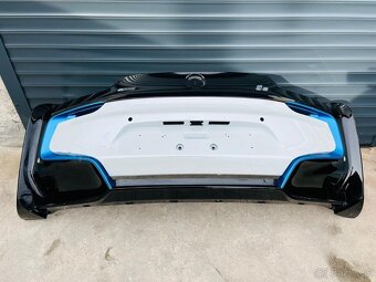 BMW i8 zadní nárazník - 2