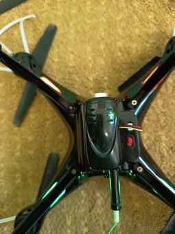 Predam dron syma x5sw - 2