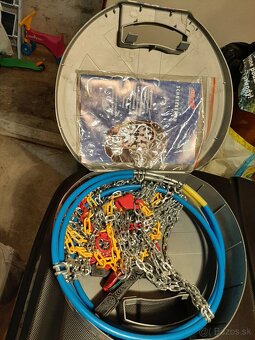 PREDÁM SNEHOVÉ REŤAZE APRO - VEĽKOSŤ 90 (9mm) - 2