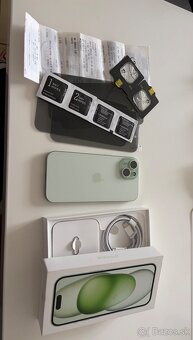 Predám iPhone 15 128gb - 2