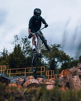 dh mondraker summum pro team - 2