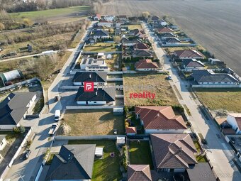 Nehnuteľnosť Veľké Blahovo - NA PREDAJ LUXUSNÁ 4-IZBOVÁ NOVO - 2