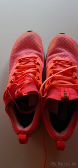 Tenisky NIKE ZOOM FLY 3 - vnútorná dĺžka 24cm - 2