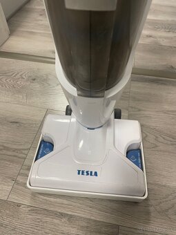 vysávač Tesla parný mop - 2