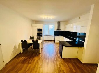 Prenájom 3 izb. byt s balkónom Malacky - 2