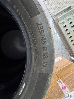 Letne pneu 235/45 R18 - 2