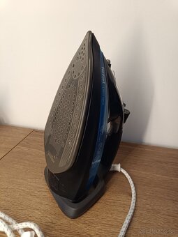 Naparovacia žehlička Tefal ULTIMATE ANTI-CALC FV9745 - 2