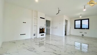 TIMA Real BÝVAJTE OKAMŽITE 4i bungalov, 5á pozemok, - 2