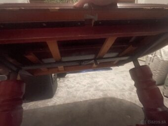 Konfereny stolík - 2