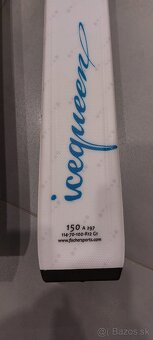 Lyže, lyžiarky a paličky - 2