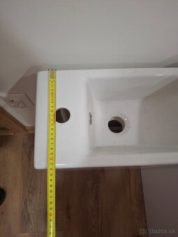 Umývadlová skrinka - 2