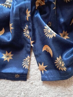 Tmavomodrá nočná košeľa - 2